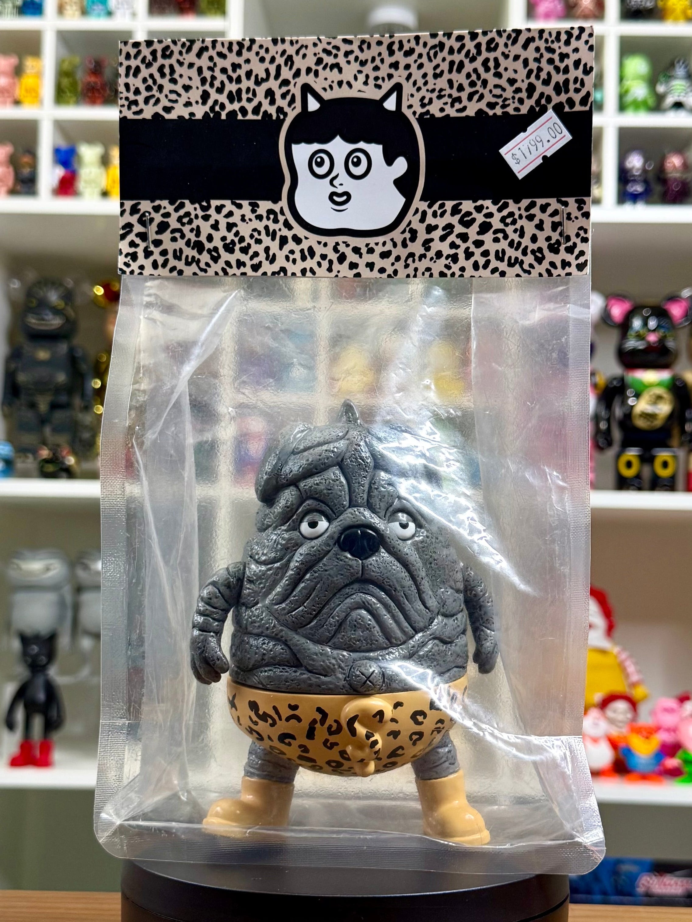 ARTICLE NO. × BLACKPEARLS – DAN the Dog Sofubi