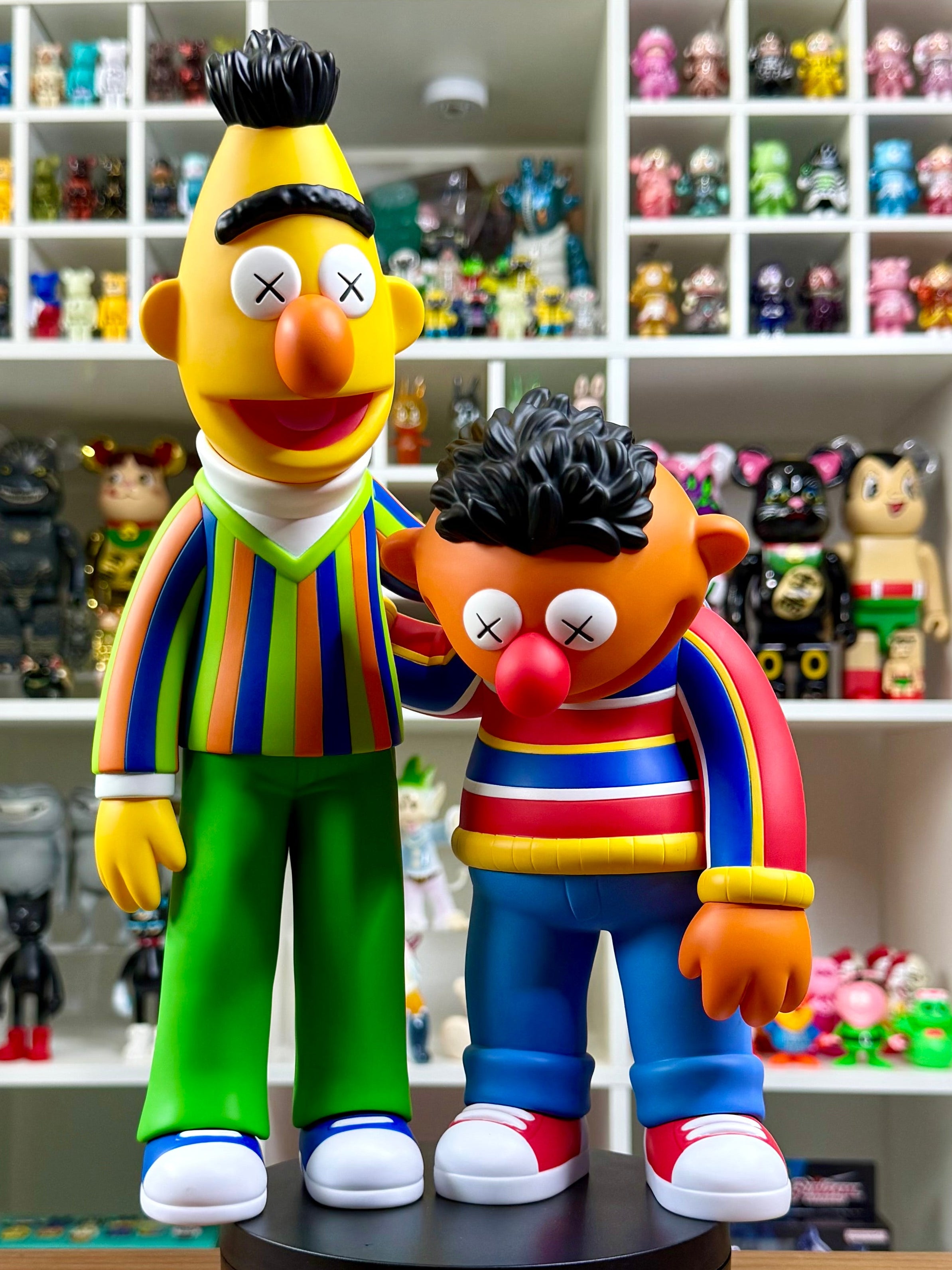 KAWS × Sesame Street – Bert & Ernie Set | Medicom Toy