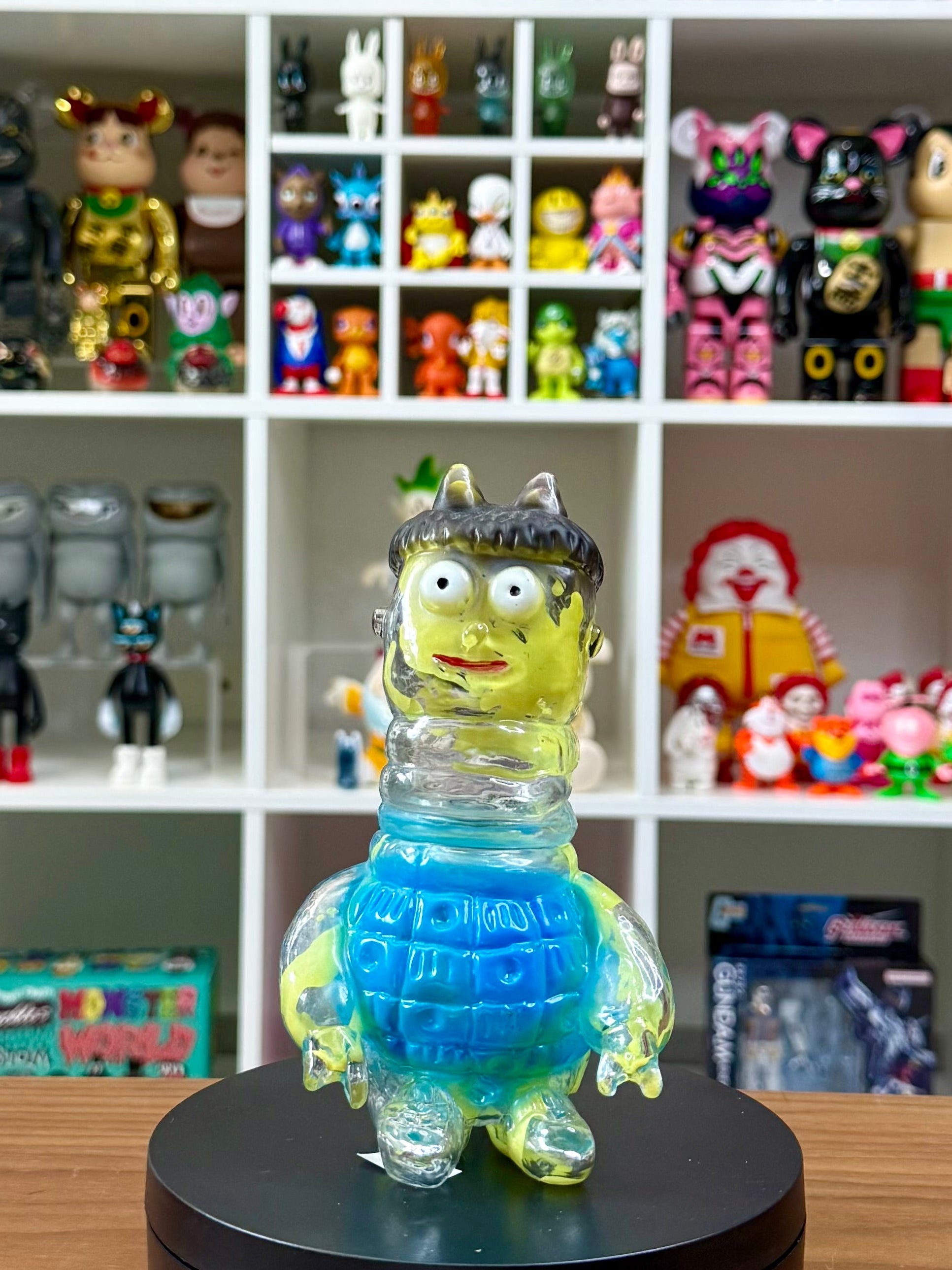 Nick the Neck – Clear Yellow Splatter (One-Off) | Ship Man