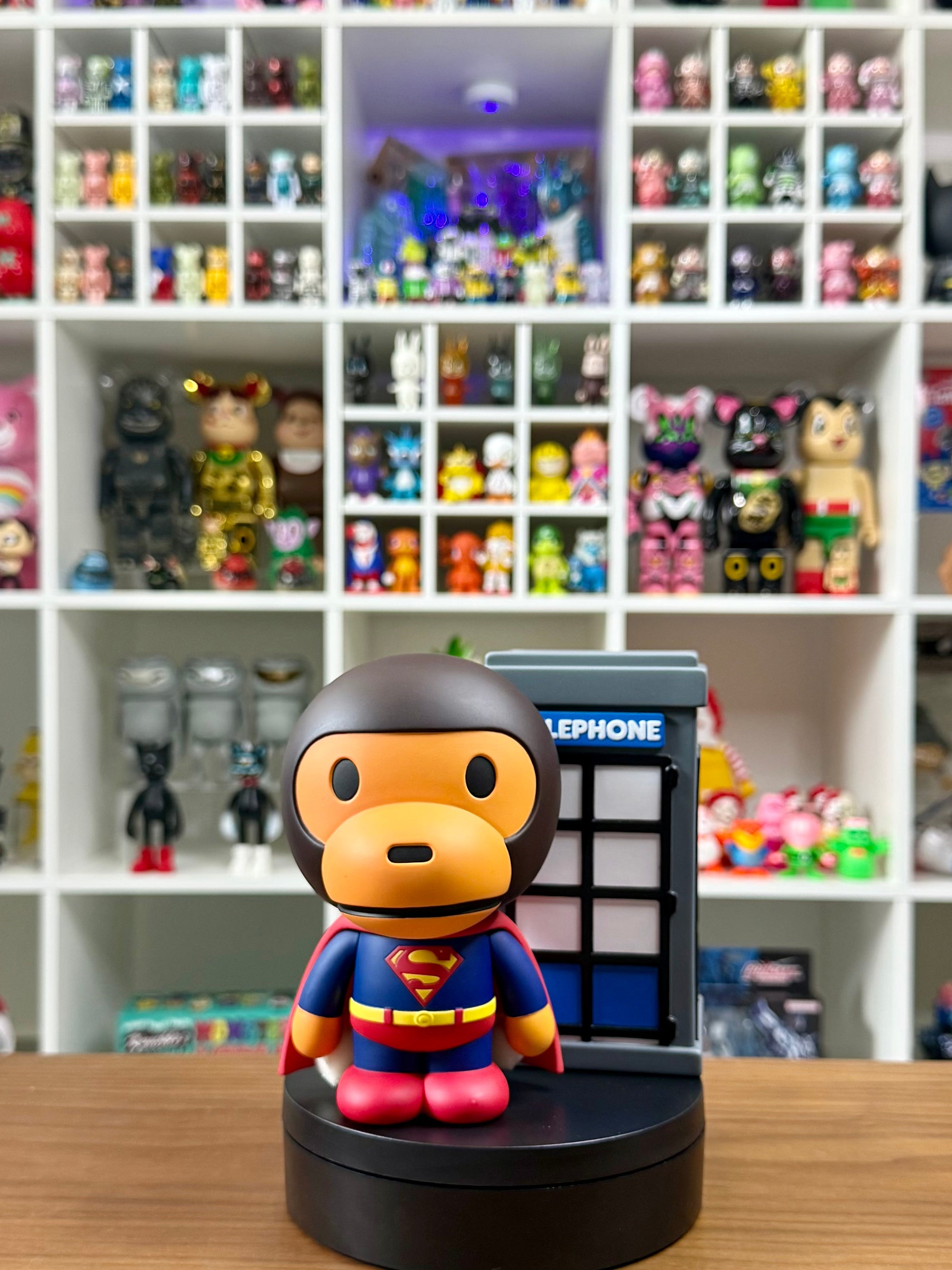 A BATHING APE® × DC – VCD BABY MILO® SUPERMAN | Medicom Toy (2024)