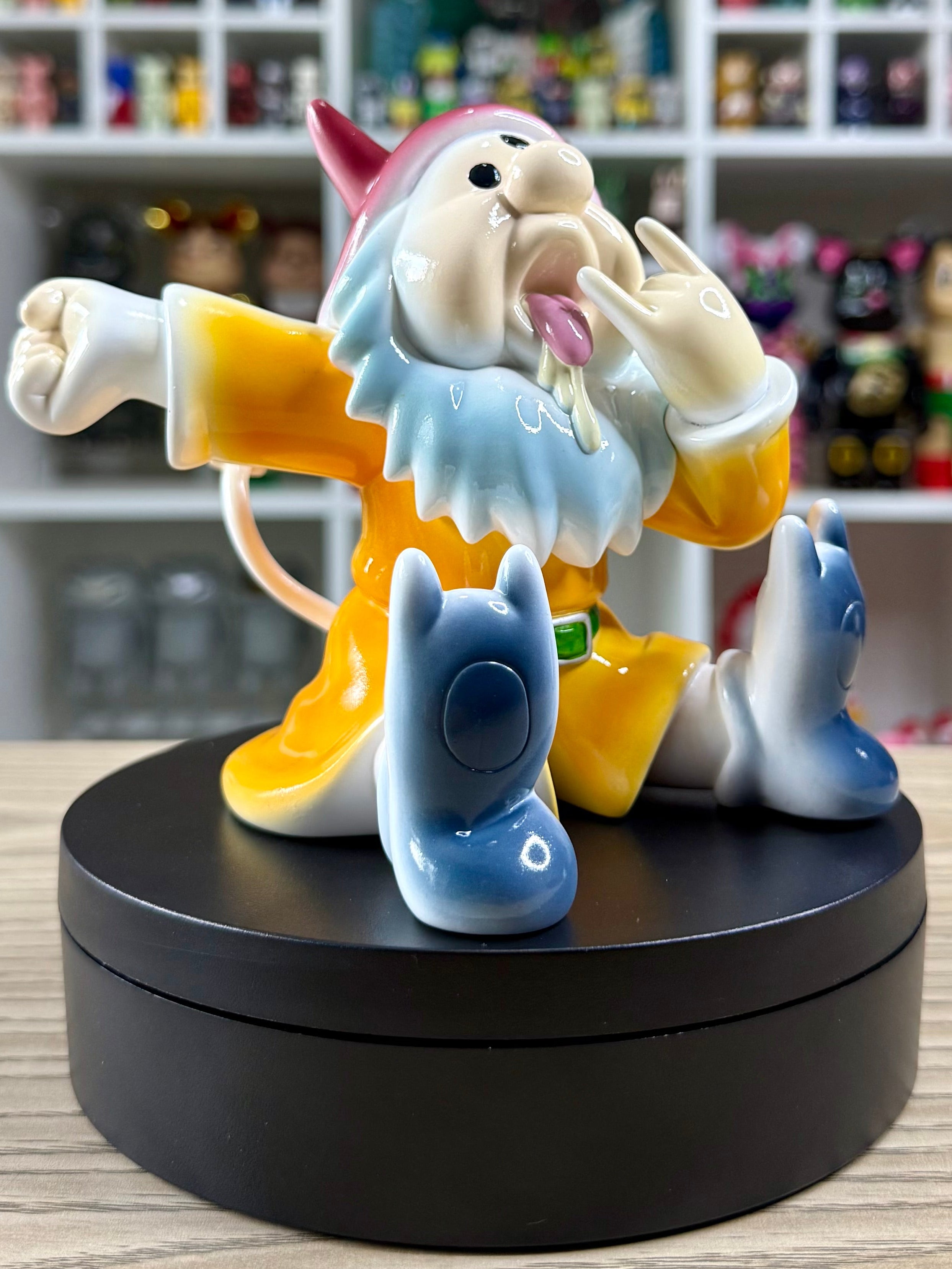 THE JANUS Sitting Ver. – UNDERCOVER × Medicom Toy (2025)