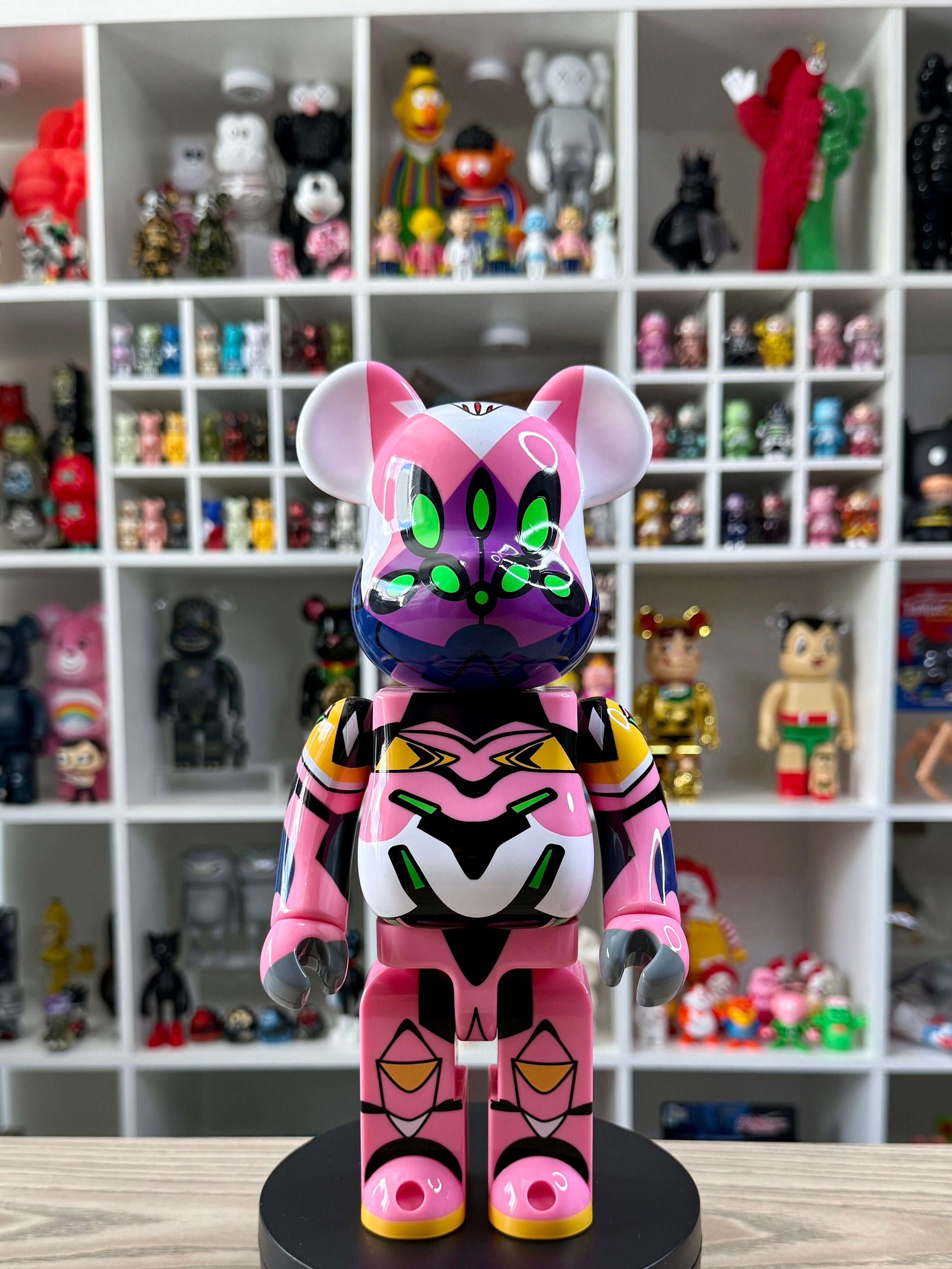 BE@RBRICK Evangelion Unit-08 β (Type-08β) 400% – Gloss Ver. | Medicom Toy