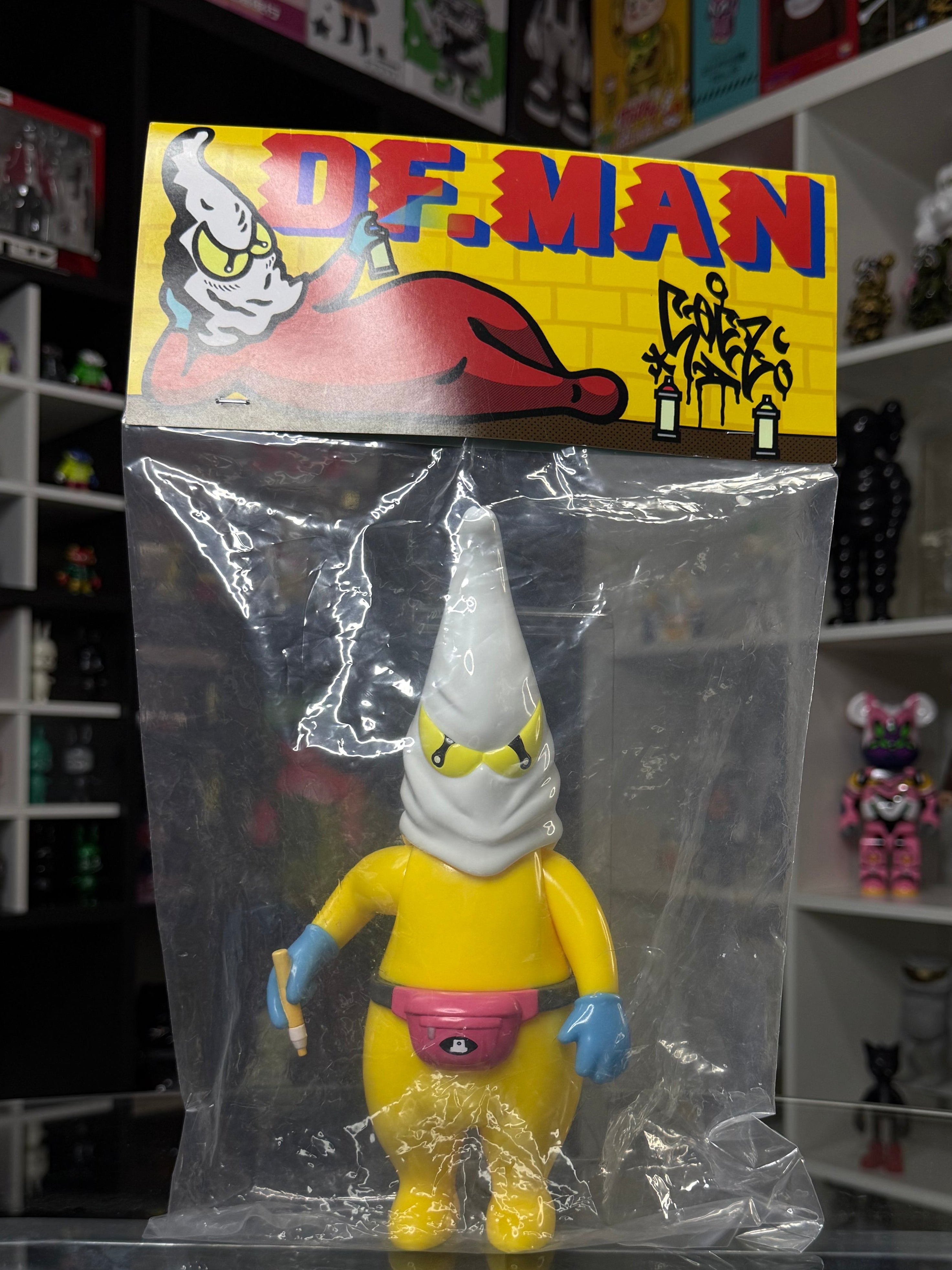 DF.MAN Yellow – DF.SQEZ × Headlock Studio (2025)