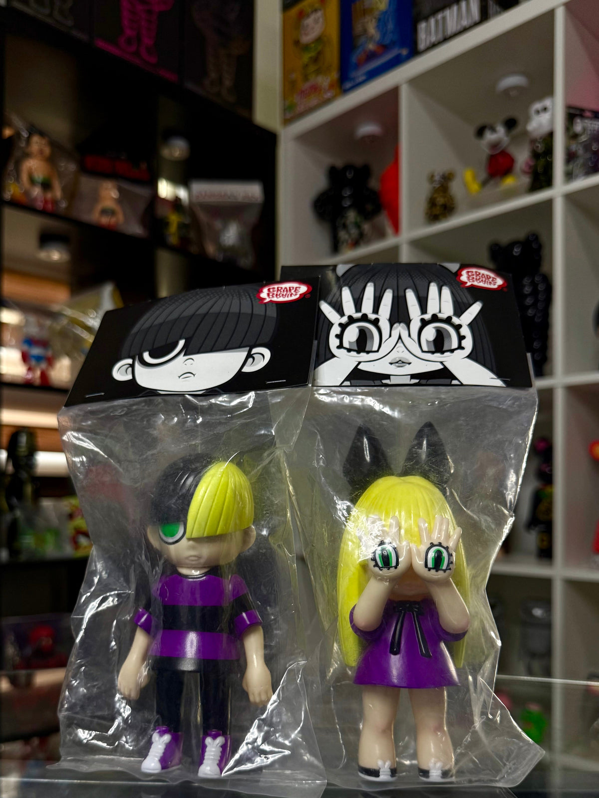 GRAPE BRAIN – Nigiru-chan × NORI-kun | Set Duo (Negro / Morado / Amarillo)