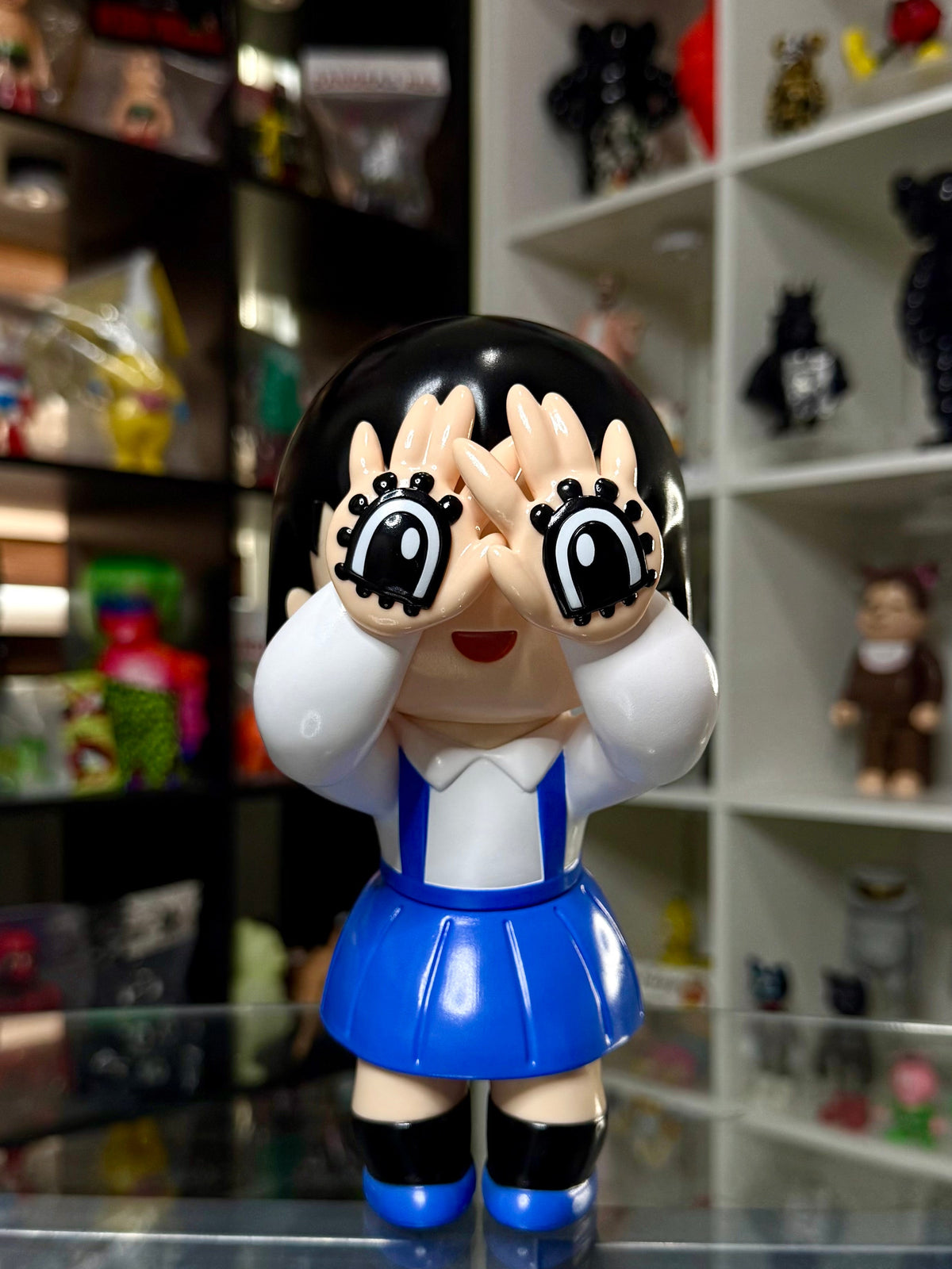 GRAPE BRAIN × ELECTRIC TOYS – Chibi Maruko-chan 2nd Color | Sofubi (Versión Azul)