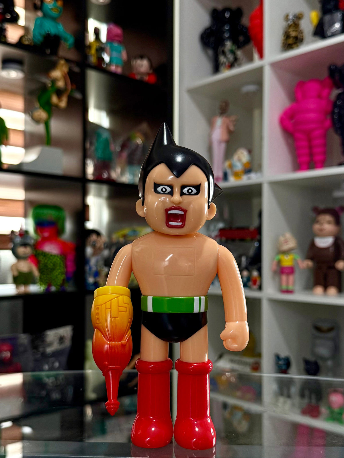 PUNK DRUNKERS × Astro Boy – Astro Boy Feat. Punk Drunkers | BLAXK by ActionCity (21 cm)